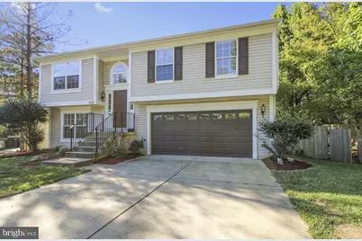 102 W Deer Park Road, Gaithersburg, MD 20877 - Photo 1