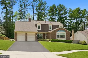 1122 Bettstrail Way, Potomac, MD 20854 - Photo 1