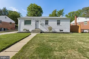 4715 Boiling Brook Pkwy, Rockville, MD 20852 - Photo 1