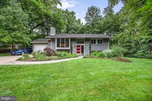 5 Persimmon Ct, Bethesda, MD 20817 - Photo 1