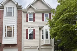 8 Diamond Hill Ct, Germantown, MD 20874 - Photo 1