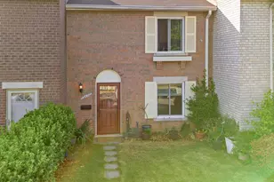 19420 Thomas Farm Rd, Gaithersburg, MD 20886 - Photo 1