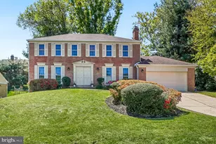 9120 Paddock Ln, Potomac, MD 20854 - Photo 1