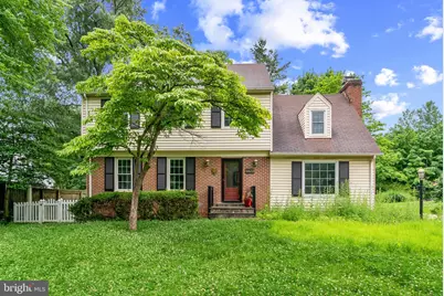 16632 S Westland Drive, Gaithersburg, MD 20877 - Photo 1