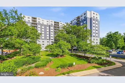 7333 New Hampshire Avenue #608, Takoma Park, MD 20912 - Photo 1