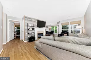 12012 Amber Ridge Cir, Germantown, MD 20876 - Photo 1