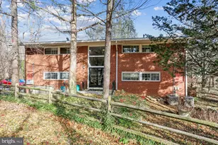 921 Prospect St, Takoma Park, MD 20912 - Photo 1