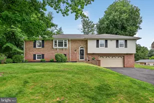 17617 Prince Edward Dr, Olney, MD 20832 - Photo 1