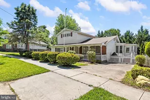 409 Hull Pl, Rockville, MD 20852 - Photo 1