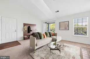 18518 Boysenberry Dr, Gaithersburg, MD 20879 - Photo 1