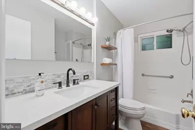 705 Wilson Avenue, Rockville, MD 20850 - Photo 17