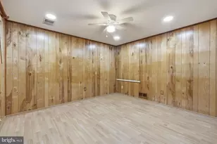 705 Wilson Ave, Rockville, MD 20850 - Photo 27