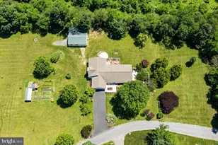 9500 Holsey Rd, Damascus, MD 20872 - Photo 1