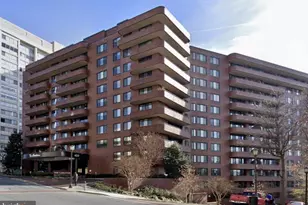 4550 N Park Ave, Chevy Chase, MD 20815 - Photo 1