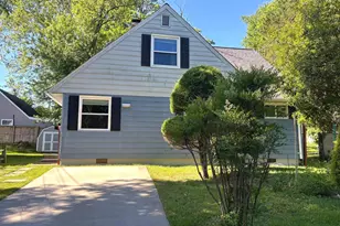 5702 Denfield Rd, Rockville, MD 20851 - Photo 1