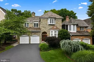 10314 Thornbush Ln, Bethesda, MD 20814 - Photo 1