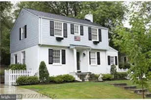 3305 Camalier Dr, Chevy Chase, MD 20815 - Photo 1