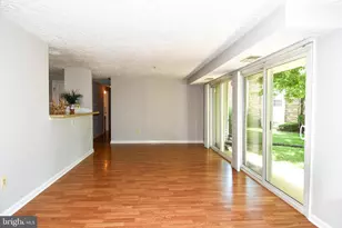 301 Palmspring Dr, Gaithersburg, MD 20878 - Photo 9
