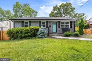 4610 Coachway Dr, Rockville, MD 20852 - Photo 1