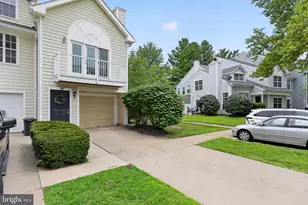 19 Bronco Ct, Germantown, MD 20874 - Photo 1