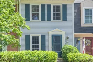 20528 Strath Haven Dr, Gaithersburg, MD 20886 - Photo 1