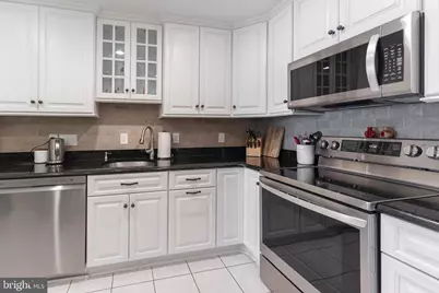 5917 Empire Way, North Bethesda, MD 20852 - Photo 9