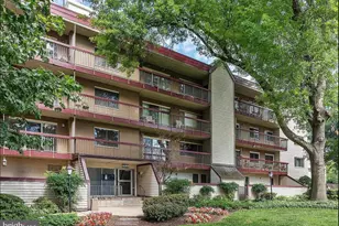 10300 Westlake Dr, Bethesda, MD 20817 - Photo 1