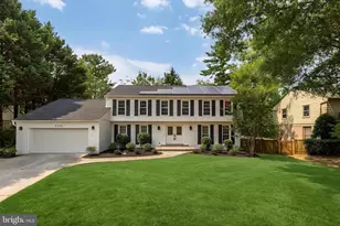8740 Sleepy Hollow Ln, Potomac, MD 20854 - Photo 1