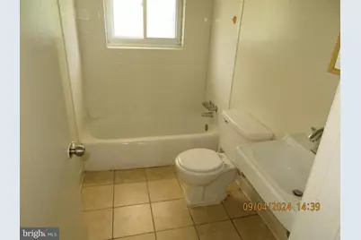 [Address not provided], Laurel, MD 20707 - Photo 7