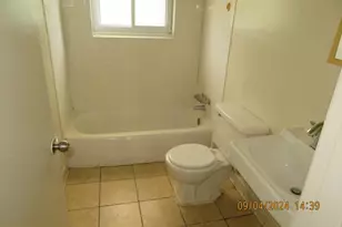 [Address not provided], Laurel, MD 20707 - Photo 7