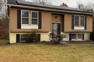 2406 Timbercrest Dr, District Heights, MD 20747 - Photo 1