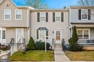 2929 Hobblebush Ct, Lanham, MD 20706 - Photo 1