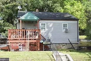 1007 Balsamtree Dr, Capitol Heights, MD 20743 - Photo 1