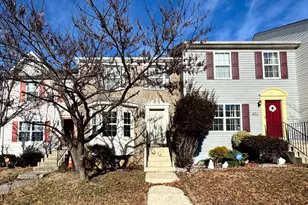 4613 Springmaid Ln, Oxon Hill, MD 20745 - Photo 1