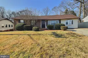913 Shady Glen Dr, Capitol Heights, MD 20743 - Photo 1