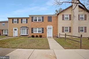 8912 Woodstock Dr W, Upper Marlboro, MD 20772 - Photo 1