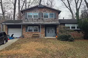 716 Calvert Ln, Fort Washington, MD 20744 - Photo 1