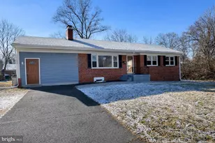 9104 Sheridan Ct, Lanham, MD 20706 - Photo 1