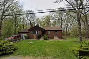 4421 Ridgecrest Dr, Suitland, MD 20746 - Photo 1