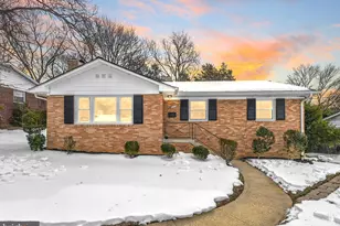 3712 Marlbrough Way, College Park, MD 20740 - Photo 1