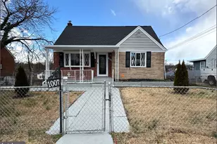 1007 Quiet View Dr, Capitol Heights, MD 20743 - Photo 1