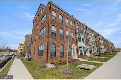 601 Halsey Way #513, Oxon Hill, MD 20745 - Photo 1