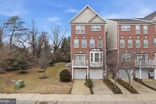 2809 Forest Run Dr, District Heights, MD 20747 - Photo 1