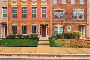 944 Hall Station Dr, Bowie, MD 20721 - Photo 1
