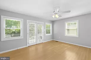 4814 Fox St, College Park, MD 20740 - Photo 9
