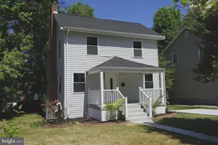 111 Mohican Dr, Oxon Hill, MD 20745 - Photo 1