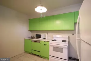 2351 Iverson St, Temple Hills, MD 20748 - Photo 7