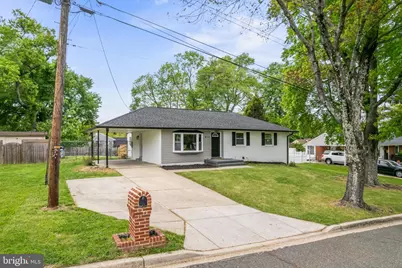 913 Applewood Street, Capitol Heights, MD 20743 - Photo 1