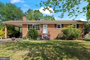 10504 Mullikin Dr, Clinton, MD 20735 - Photo 1
