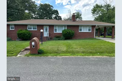 4901 Braymer Avenue, Suitland, MD 20746 - Photo 1